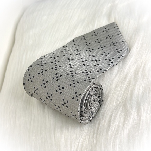 💕Very Handsome Joseph & Feiss International Mens Silk Tie💕 - Picture 9 of 11